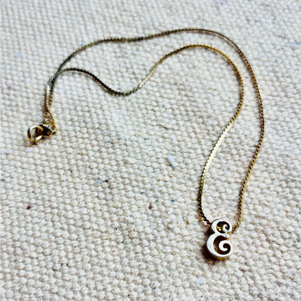 VTG 1970s Gold Tone ‘E’ Necklace